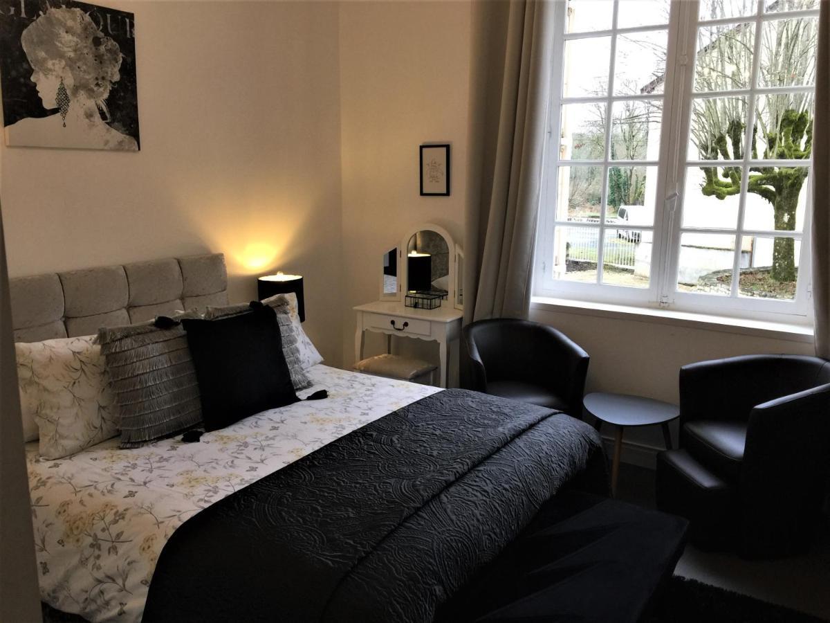 Vue Du Chateau D'Excideuil En Chambres Pokój zdjęcie