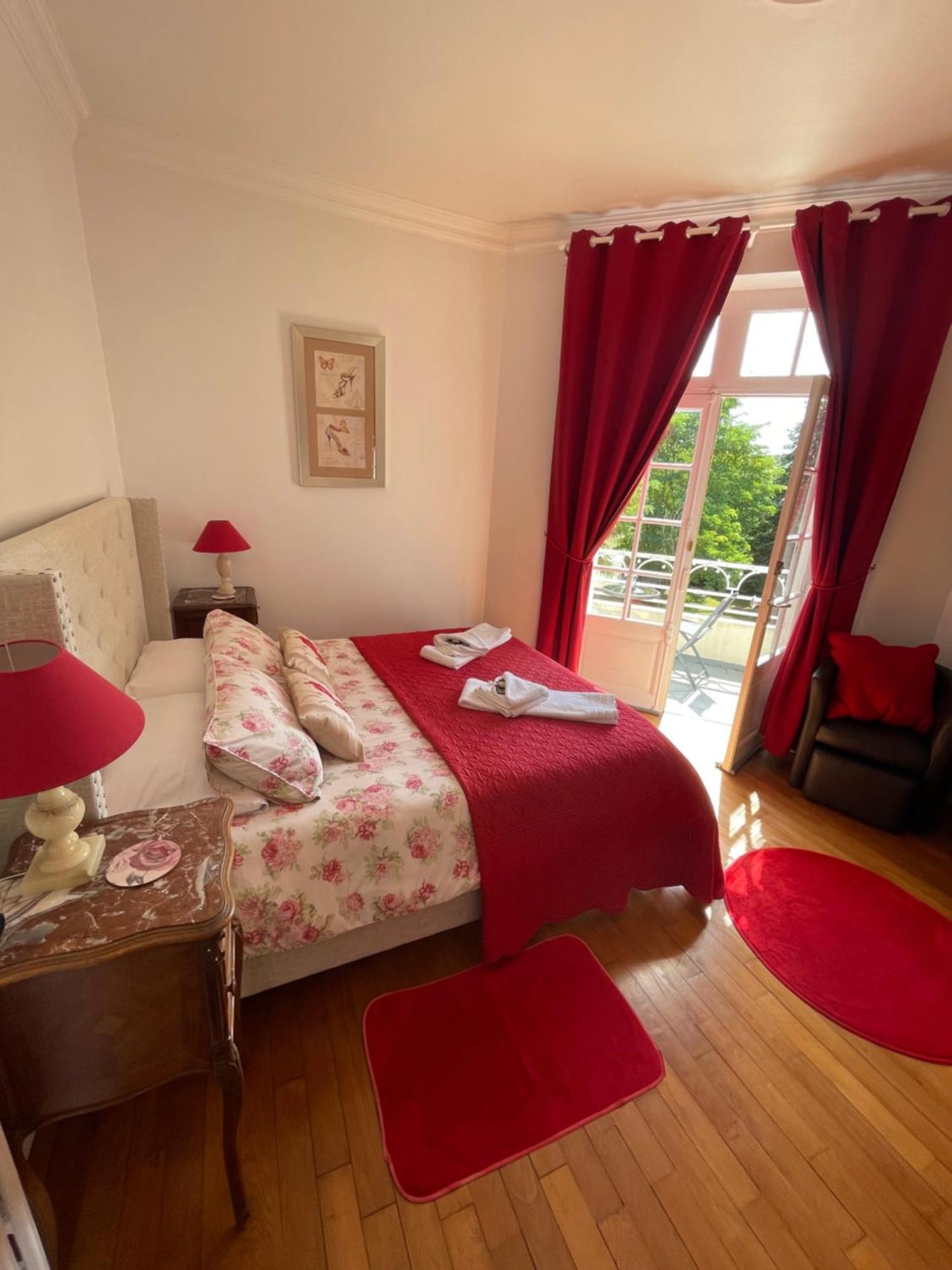 Vue Du Chateau D'Excideuil En Chambres Zewnętrze zdjęcie